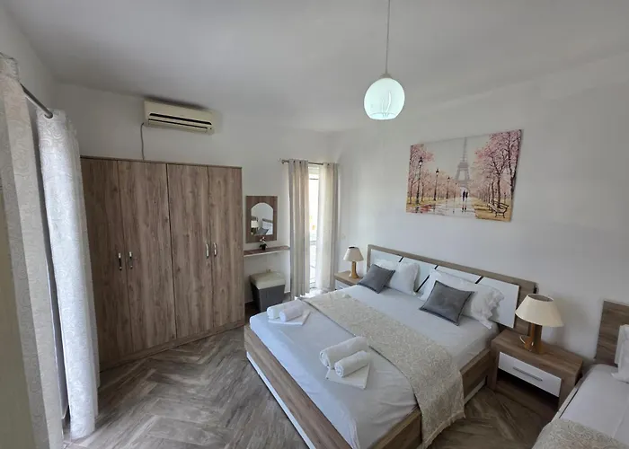 Apartments Cota Guesthouse