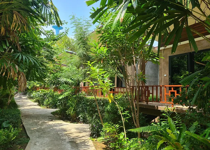 Lanta Pearl Beach