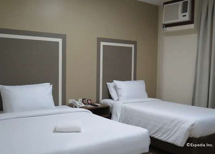 S Hotel & Residences