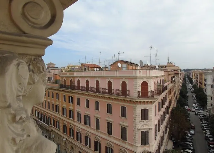 Inn Vatican