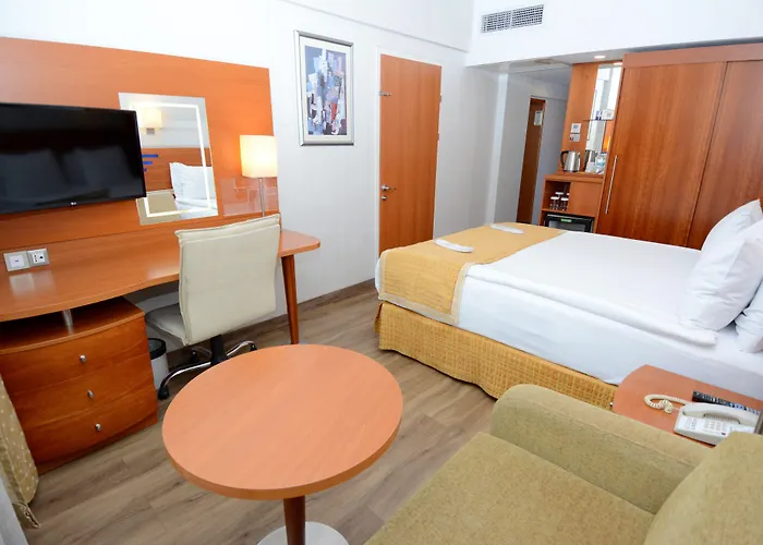 Holiday Inn Istanbul City By Ihg