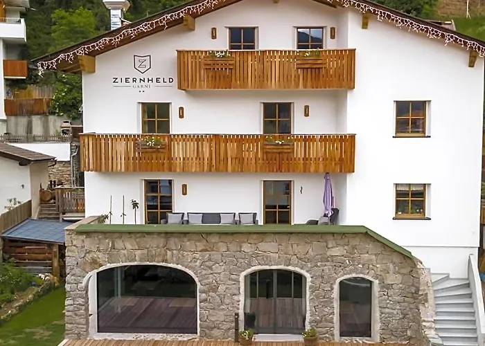 Familienhotels Garni Ziernheld