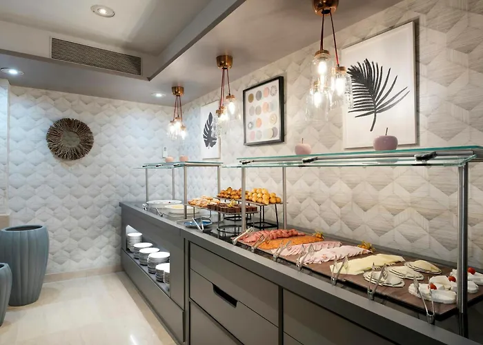 Familienhotels Leonardo Barcelona Gran Via