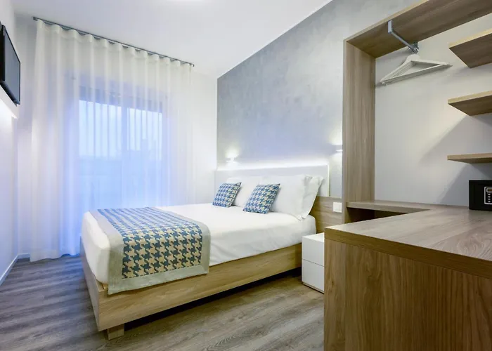 Hotel Jet