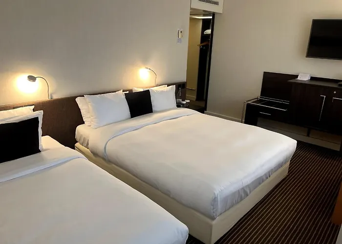 Crowne Plaza Zürich, an IHG Hotel