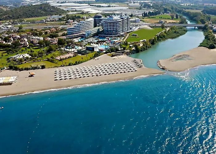 Alarcha s&Resort