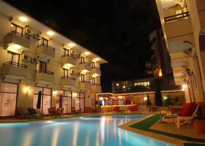 Kanarya Otel