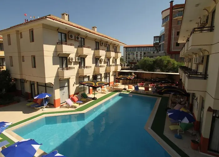 Kanarya Otel