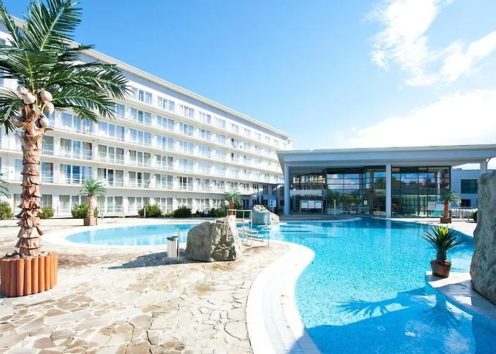 4 Sterne Hotels Ikar Plaza