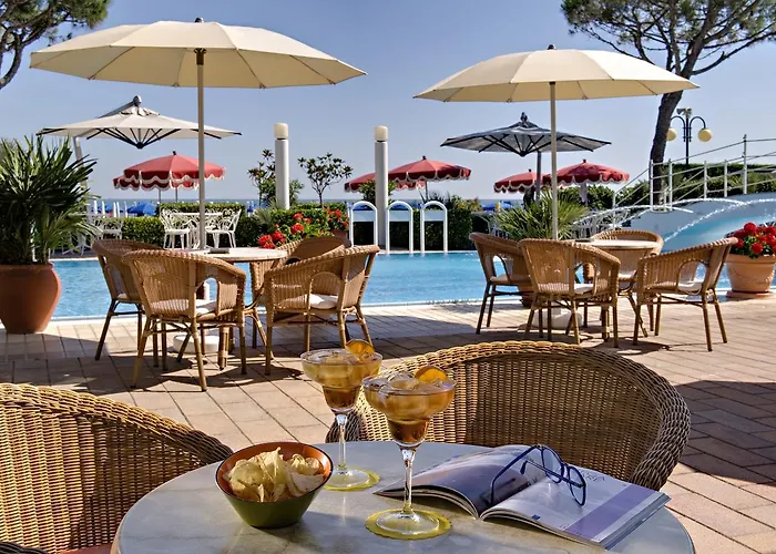 Ruhl Beach Hotel&Suites