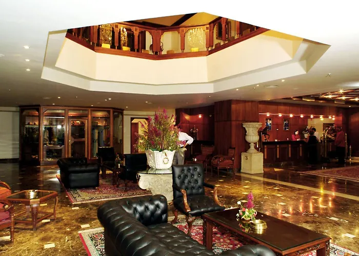 Ramada By Wyndham