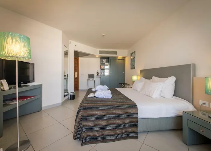 Neptune Eilat By Dan Hotels